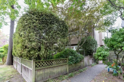 3581 W 6th Avenue, Vancouver, BC, Vancouver — Half Duplex for sale