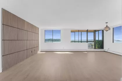 Dining Area Photo of 1102 555 13th Street, West Vancouver, BC