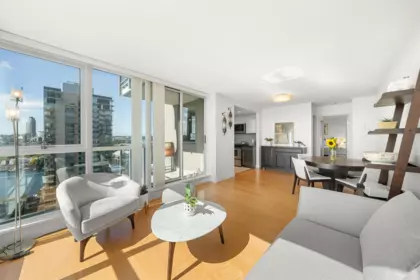 2002 1408 Strathmore Mews, Vancouver, BC, Vancouver — Apartment/Condo for sale