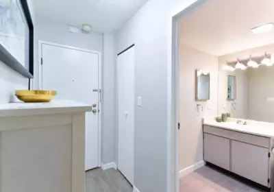 Mudroom Photo of 505 9320 Parksville Drive, Richmond, BC