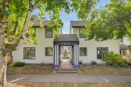 4 4890 48 Avenue, Delta, BC