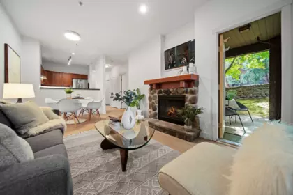 Family Room Photo of 108 675 Park Crescent, New Westminster, BC