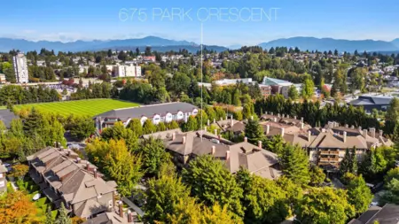 Hot Tub / Spa Photo of 108 675 Park Crescent, New Westminster, BC