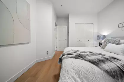 Powder Room Photo of 108 675 Park Crescent, New Westminster, BC