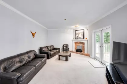 Walk-In Closet Photo of 17588 28 Avenue, Surrey, BC