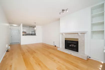 Basement Recreation Room Photo of 302 5577 Smith Avenue, Burnaby, BC