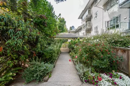 Hot Tub / Spa Photo of 302 5577 Smith Avenue, Burnaby, BC
