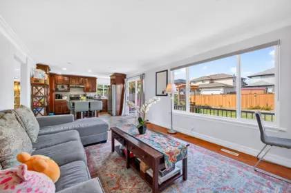 Primary Bedroom Photo of 15467 109a Avenue, Surrey, BC