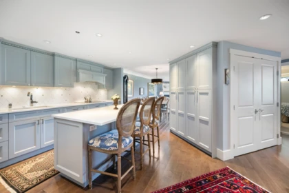 205 1470 Pennyfarthing Drive, Vancouver, BC, Vancouver — Apartment/Condo for sale