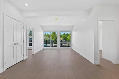 Walk-In Closet Photo of 311 2233 156 Street, Surrey, BC
