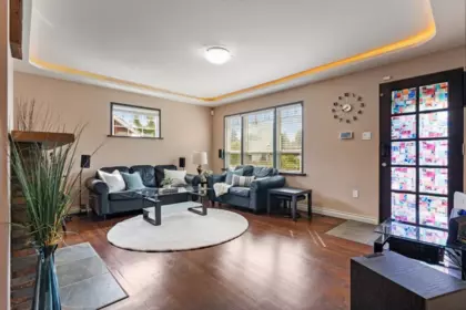 Living Room Photo of 45407 Wells Road, Chilliwack, BC