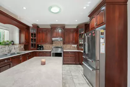 Breakfast Nook Photo of 8032 Melburn Drive, Mission, BC