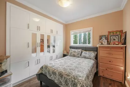 Powder Room Photo of 8032 Melburn Drive, Mission, BC
