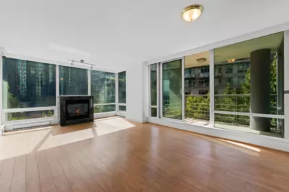 Exterior Rear Photo of 505 590 Nicola Street, Vancouver, BC