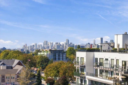 Hot Tub / Spa Photo of 602 2550 Garden Drive, Vancouver, BC