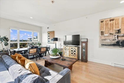 Kitchen Island Photo of 602 2550 Garden Drive, Vancouver, BC