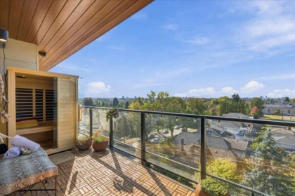 Mudroom Photo of 602 2550 Garden Drive, Vancouver, BC