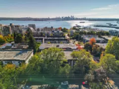 201 225 W 3rd Street, North Vancouver, BC