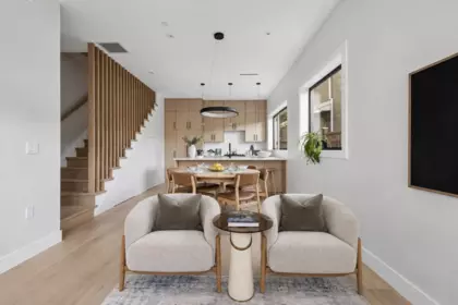 Breakfast Nook Photo of 3 2017 E 23rd Avenue, Vancouver, BC