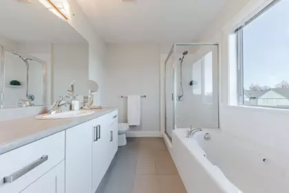 Hallway Photo of 21161 79a Avenue, Langley, BC