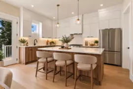104 1026 Stewart Avenue, Coquitlam, BC