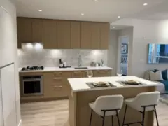 401 110 E 17th Street, North Vancouver, BC