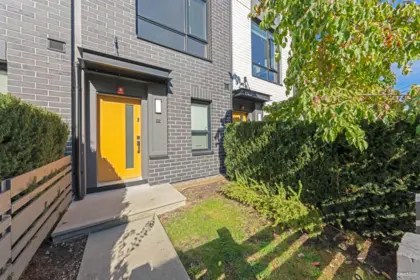 2 9739 University Crescent, Burnaby, BC, Burnaby — Townhouse for sale