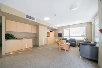 1710 3520 Crowley Drive, Vancouver, BC, Vancouver — Apartment/Condo for sale