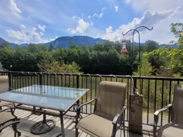 15 1204 Main Street, Squamish, BC, Squamish — Townhouse for sale