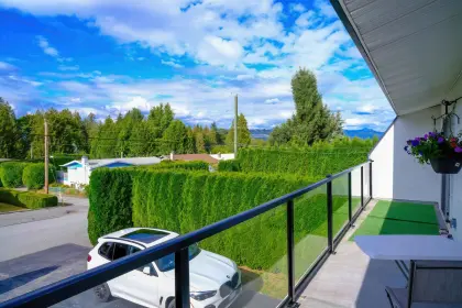 7722 Nursery Street, Burnaby, BC, Burnaby — Half Duplex for sale