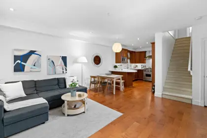 2 1135 Barclay Street, Vancouver, BC, Vancouver — Townhouse for sale
