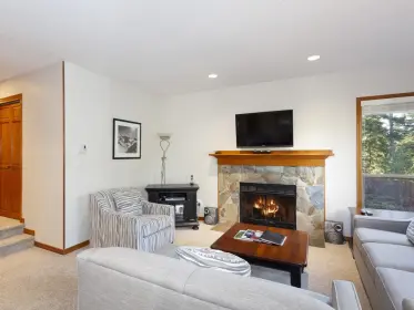 20 4891 Painted Cliff Road, Whistler, BC, Whistler — Townhouse for sale