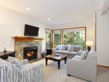 20 4891 Painted Cliff Road, Whistler, BC, Whistler — Townhouse for sale