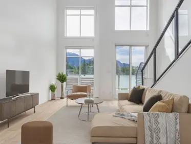 205 39771 Government Road, Squamish, BC, Squamish — Townhouse for sale