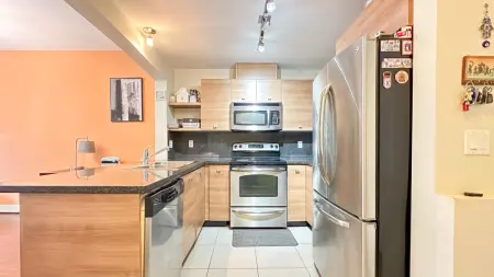 213 6628 120 Street, Surrey, BC, Surrey — Apartment/Condo for sale