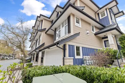 35 18199 70 Avenue, Surrey, BC, Surrey — Townhouse for sale