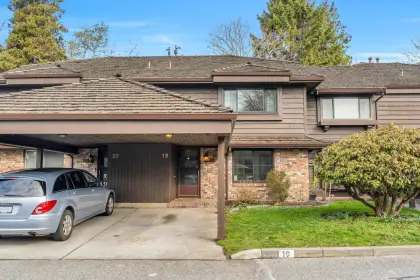 #19 8111 Saunders Road, Richmond, BC, Richmond — Townhouse for sale