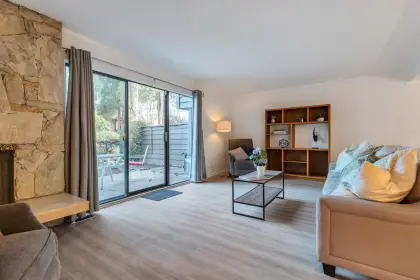 #19 8111 Saunders Road, Richmond, BC, Richmond — Townhouse for sale