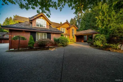 2985 Woodcrest Place, Surrey, BC, Surrey — Single Family Residence for sale
