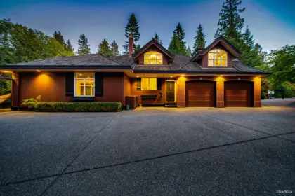 2985 Woodcrest Place, Surrey, BC, Surrey — Single Family Residence for sale