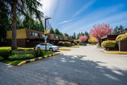 110 9475 Prince Charles Boulevard, Surrey, BC, Surrey — Townhouse for sale