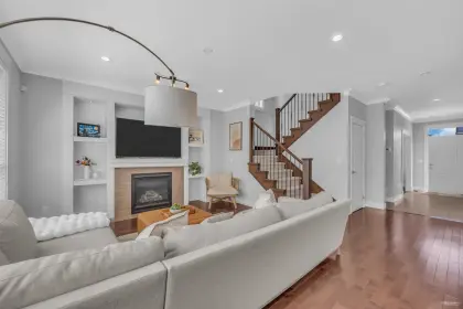 18278 67a Avenue, Surrey, BC, Surrey — Single Family Residence for sale