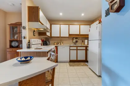 336 5379 205 Street, Langley, BC, Langley — Apartment/Condo for sale