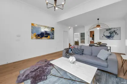 6630 Russell Avenue, Burnaby, BC, Burnaby — Half Duplex for sale