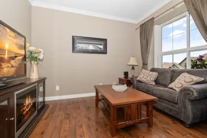 5547 Thom Creek Drive, Chilliwack, BC, Chilliwack — Single Family Residence for sale