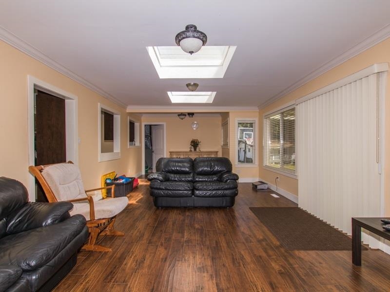 Living Room Photo of 17242 24 Avenue, Surrey, BC