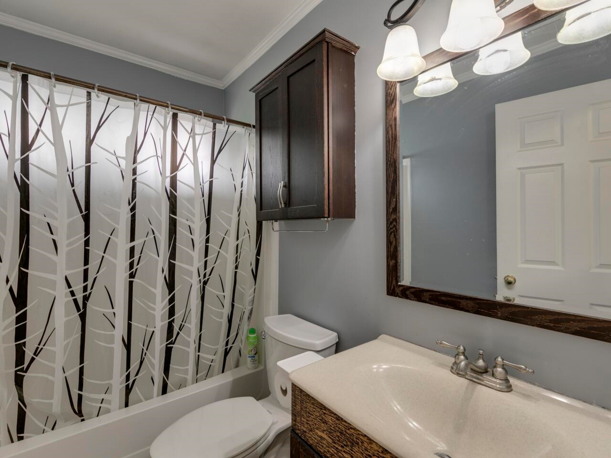 Backyard Photo of 35684 Moore Avenue, Mission, BC