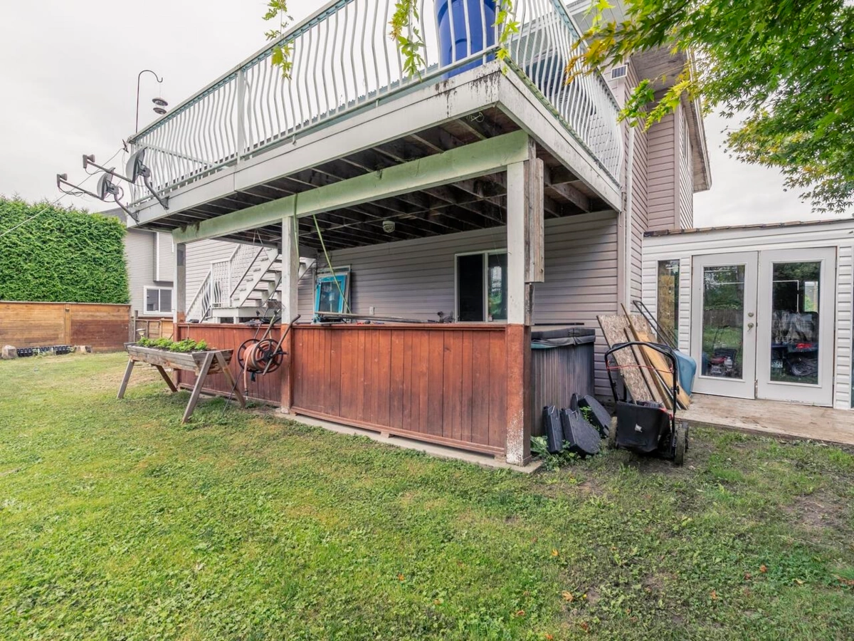 Neighborhood Park Photo Near 35684 Moore Avenue, Mission, BC