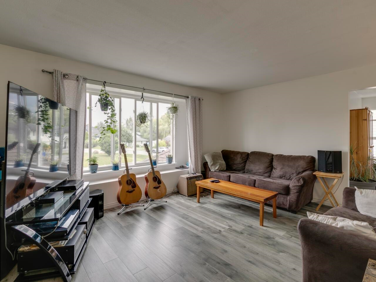 Primary Bedroom Photo of 35684 Moore Avenue, Mission, BC