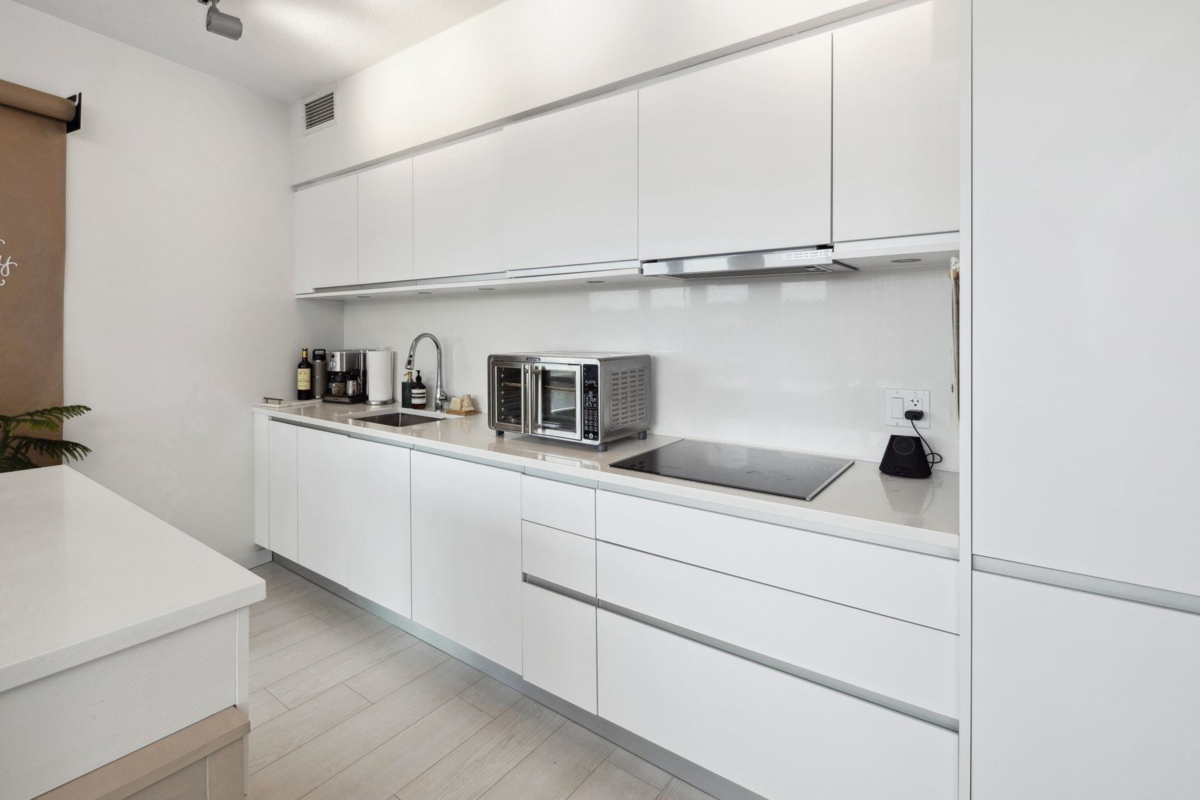 Family Room Photo of 802 180 E 2nd Avenue, Vancouver, BC